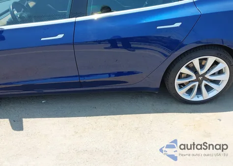 2019 Tesla Model 3 Long Range/Performance из США, поврежденный, VIN 5YJ3E1EB2KF194243